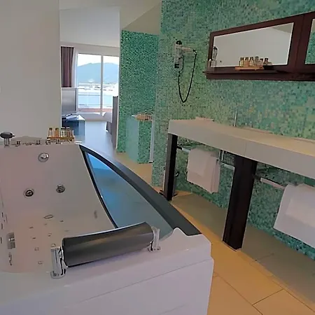 Hotel Le Golfe & Bio Casanera Serra-di-Ferro (Corsica)